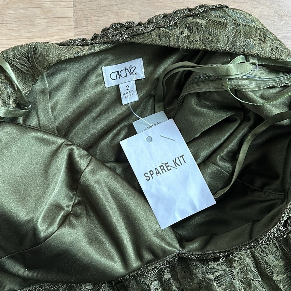 Cache Dress - Picture 7 of 7